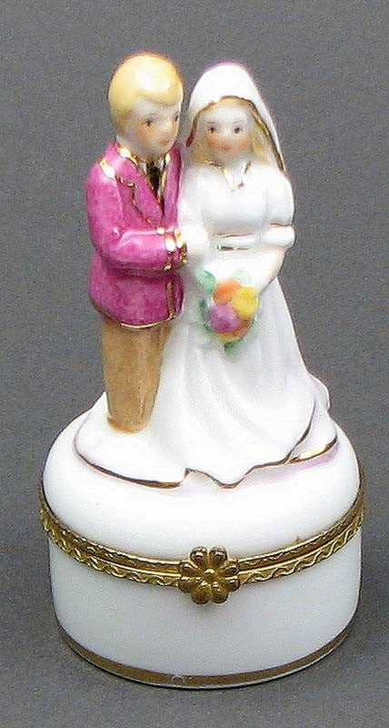 Wedding Couple on Mini Trinket Box